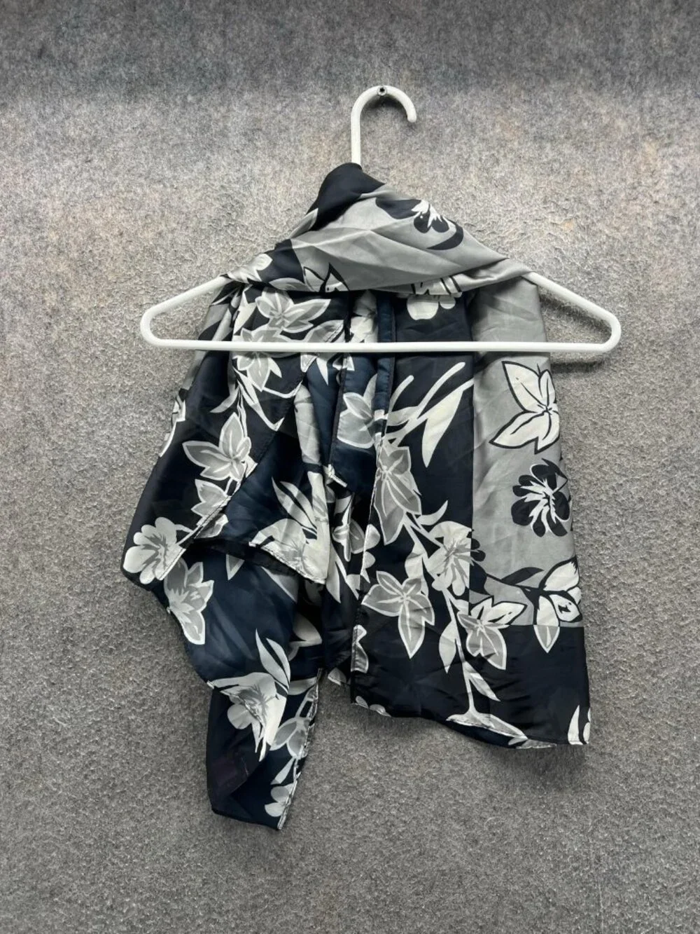 Juicy Couture Scarf Womens OS Black Floral Chiffon Rectangle Lightweight